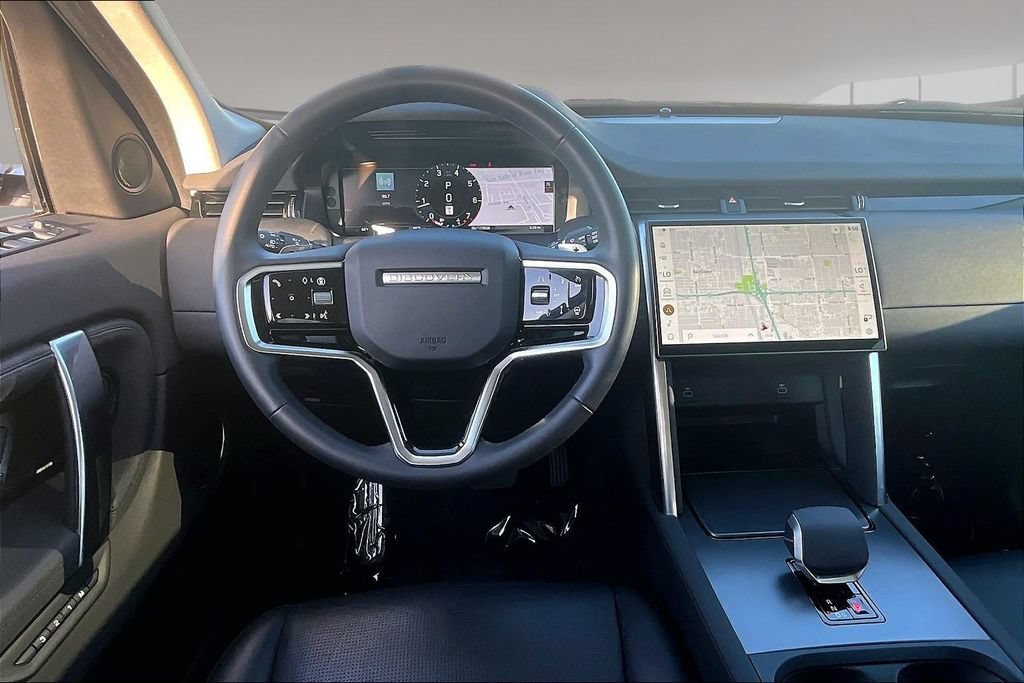 Certified 2025 Land Rover Discovery Sport S AWD/4WD image 8