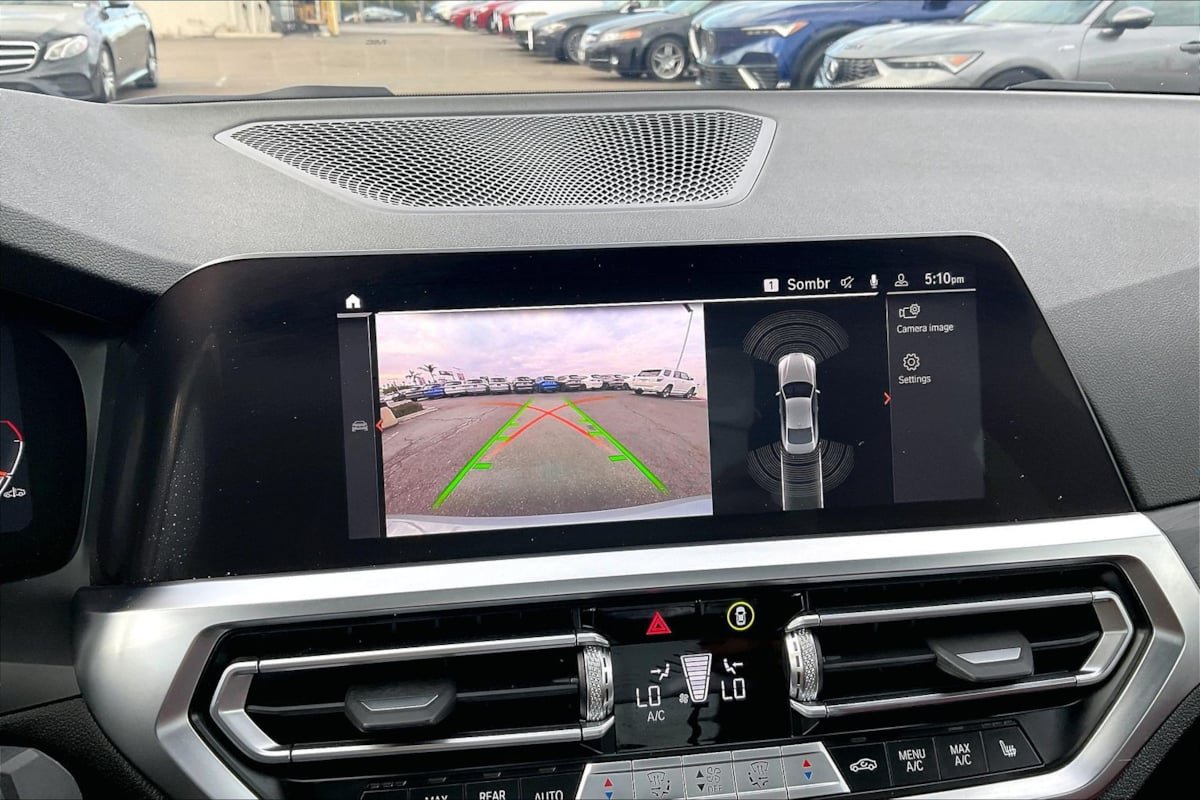 Used 2022 BMW 430i Coupe w/ M Sport Package RWD image 15