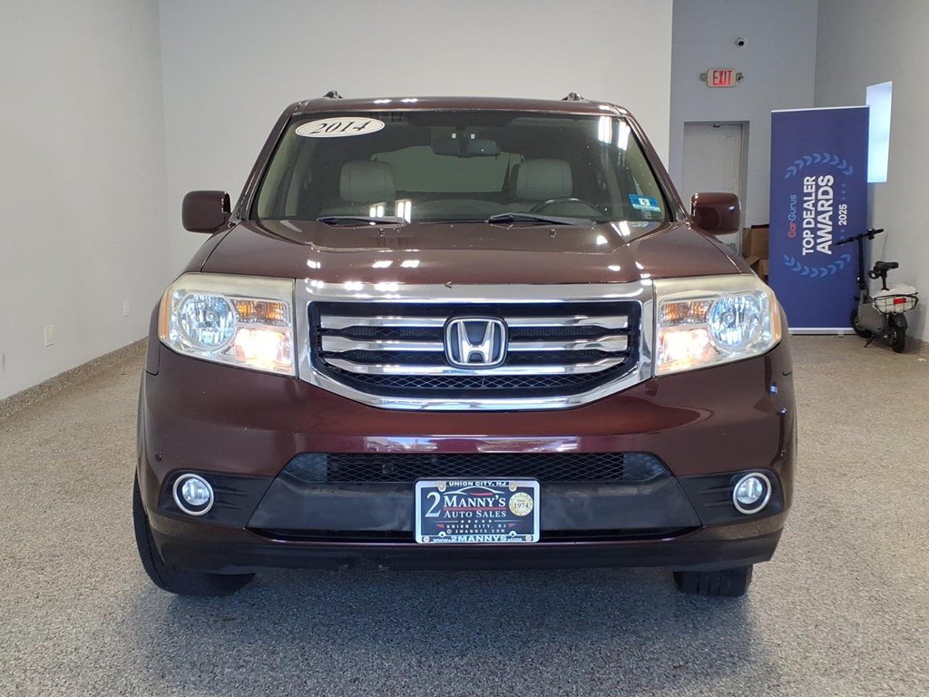 Used 2014 Honda Pilot 4WD Touring w/ RES image 2