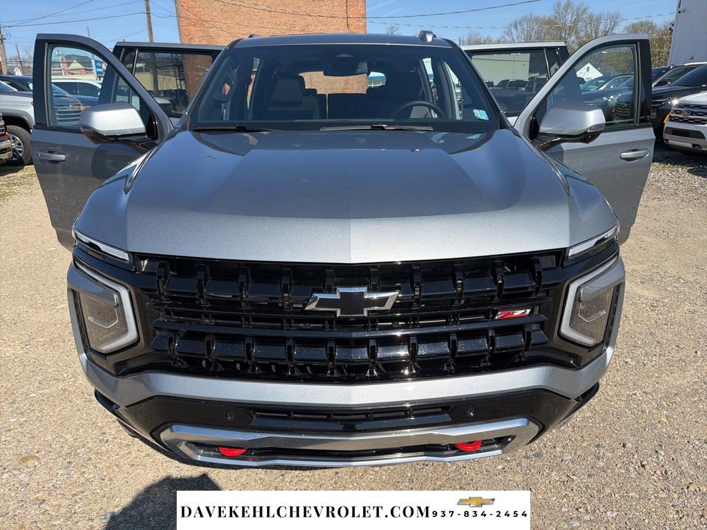 Used 2026 Chevrolet Suburban Z71 w/ Comfort Package AWD/4WD image 29