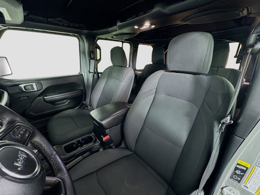 Used 2021 Jeep Wrangler Unlimited Sport image 22