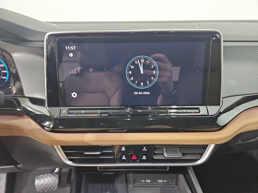 New 2026 Volkswagen Atlas Cross Sport SEL image 18