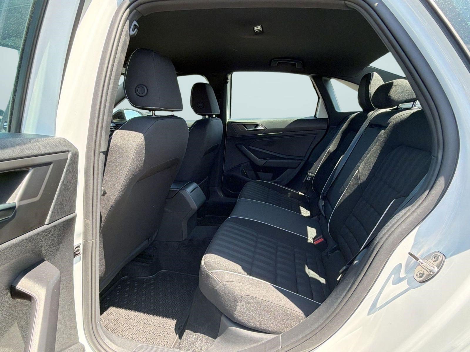 Certified 2024 Volkswagen Jetta Sport FWD image 14