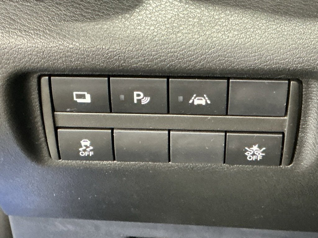 Used 2022 Nissan Versa S image 12