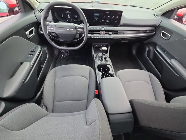 Used 2025 Kia K4 FWD image 13