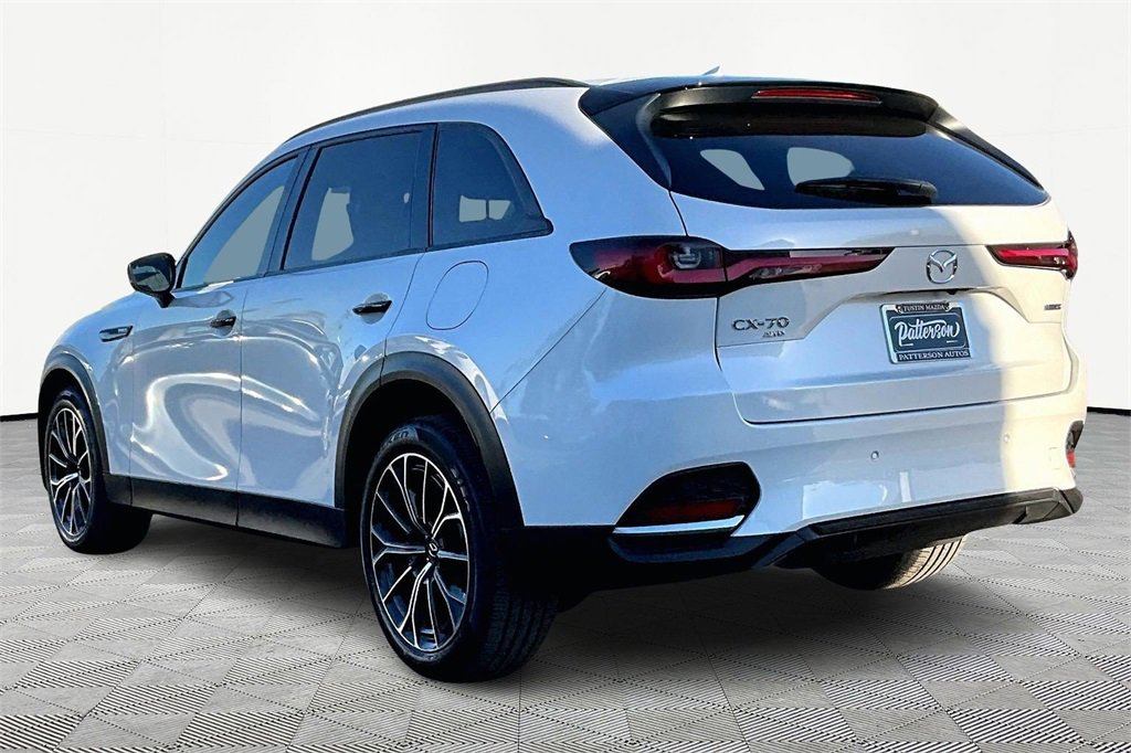 Certified 2025 MAZDA CX-70 Plug-In Hybrid w/ Premium Pkg image 6