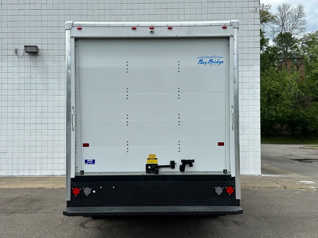 New 2027 Ford E-450 and Econoline 450 Super Duty w/ Power Equipment Group RWD image 2