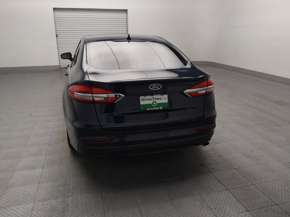 Used 2020 Ford Fusion SE FWD image 6