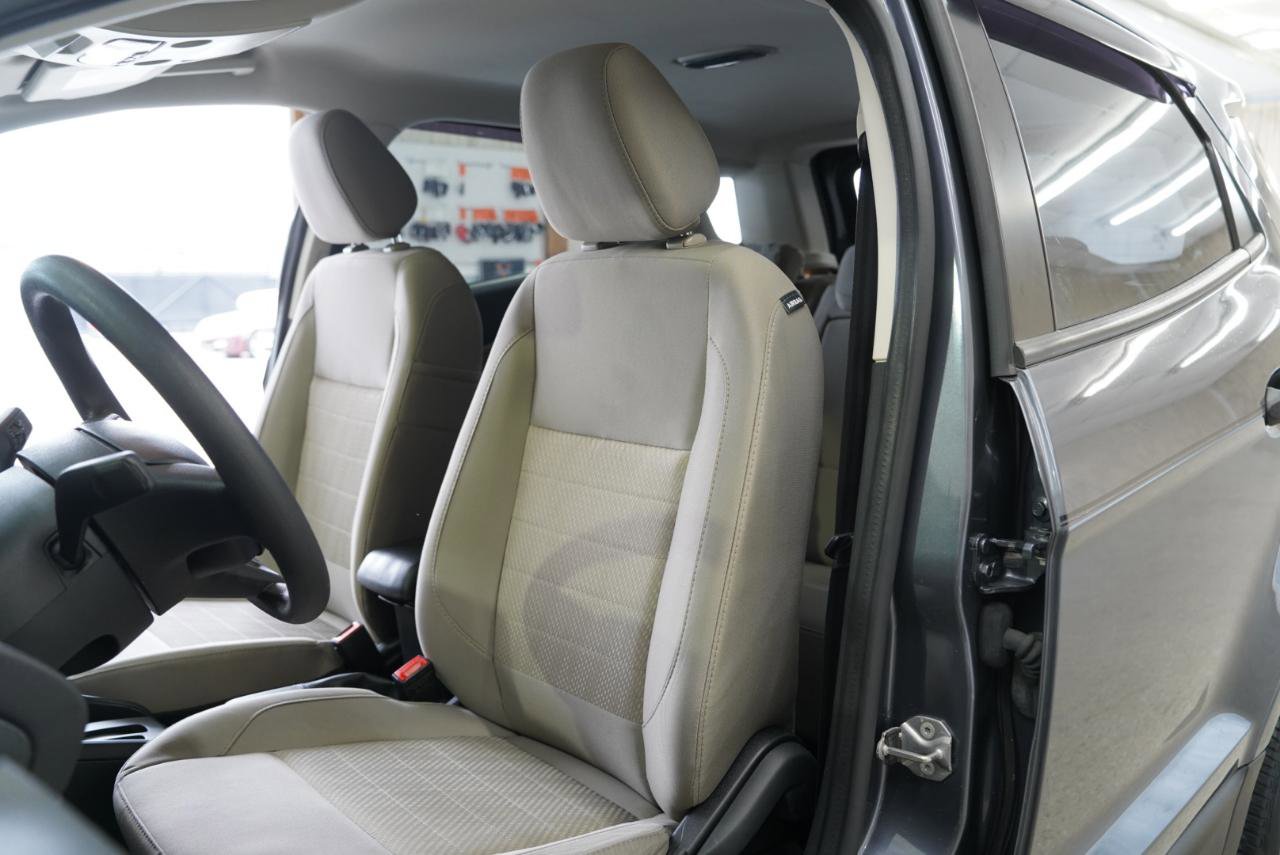 Used 2021 Ford EcoSport S image 25