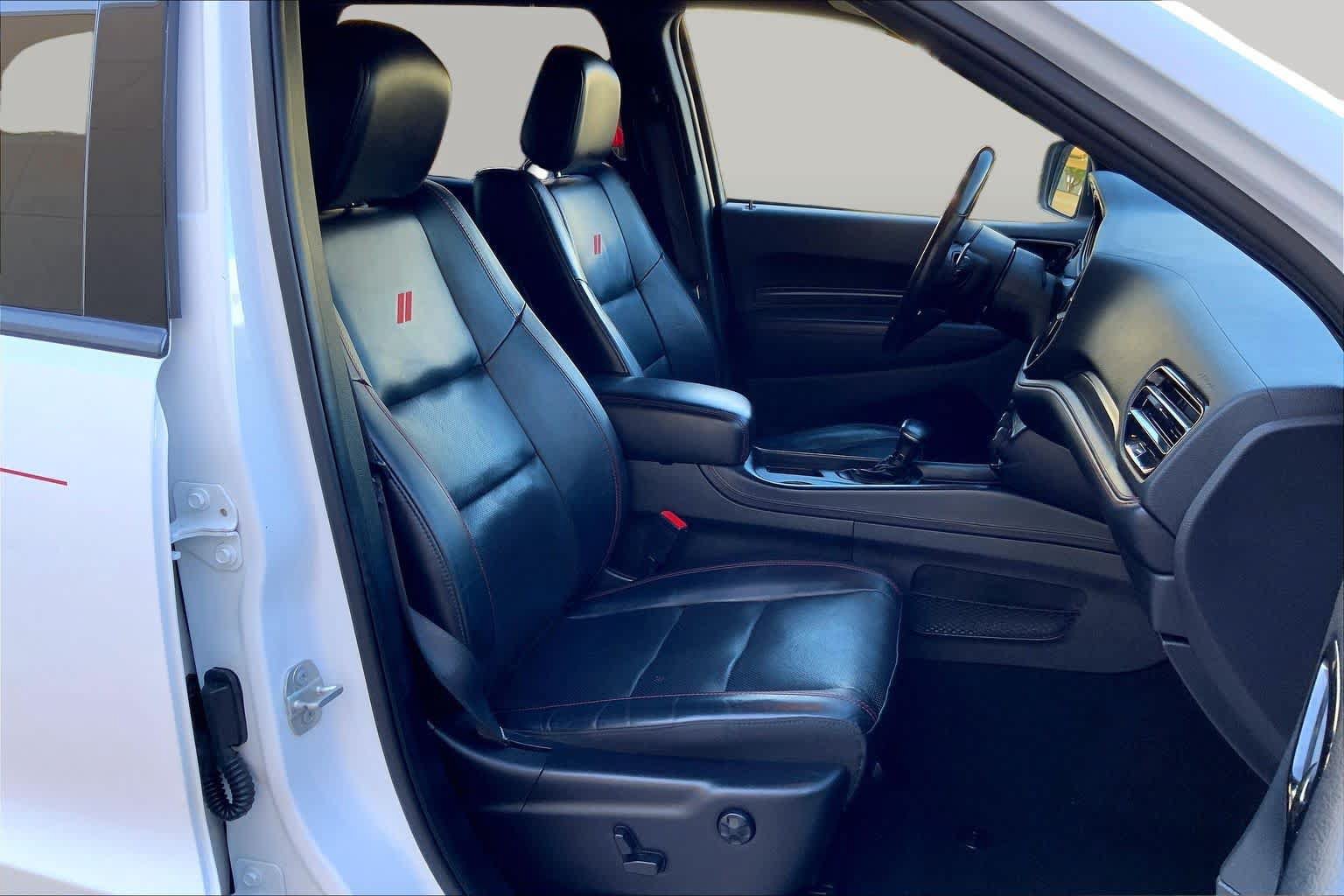 Used 2023 Dodge Durango GT RWD image 9