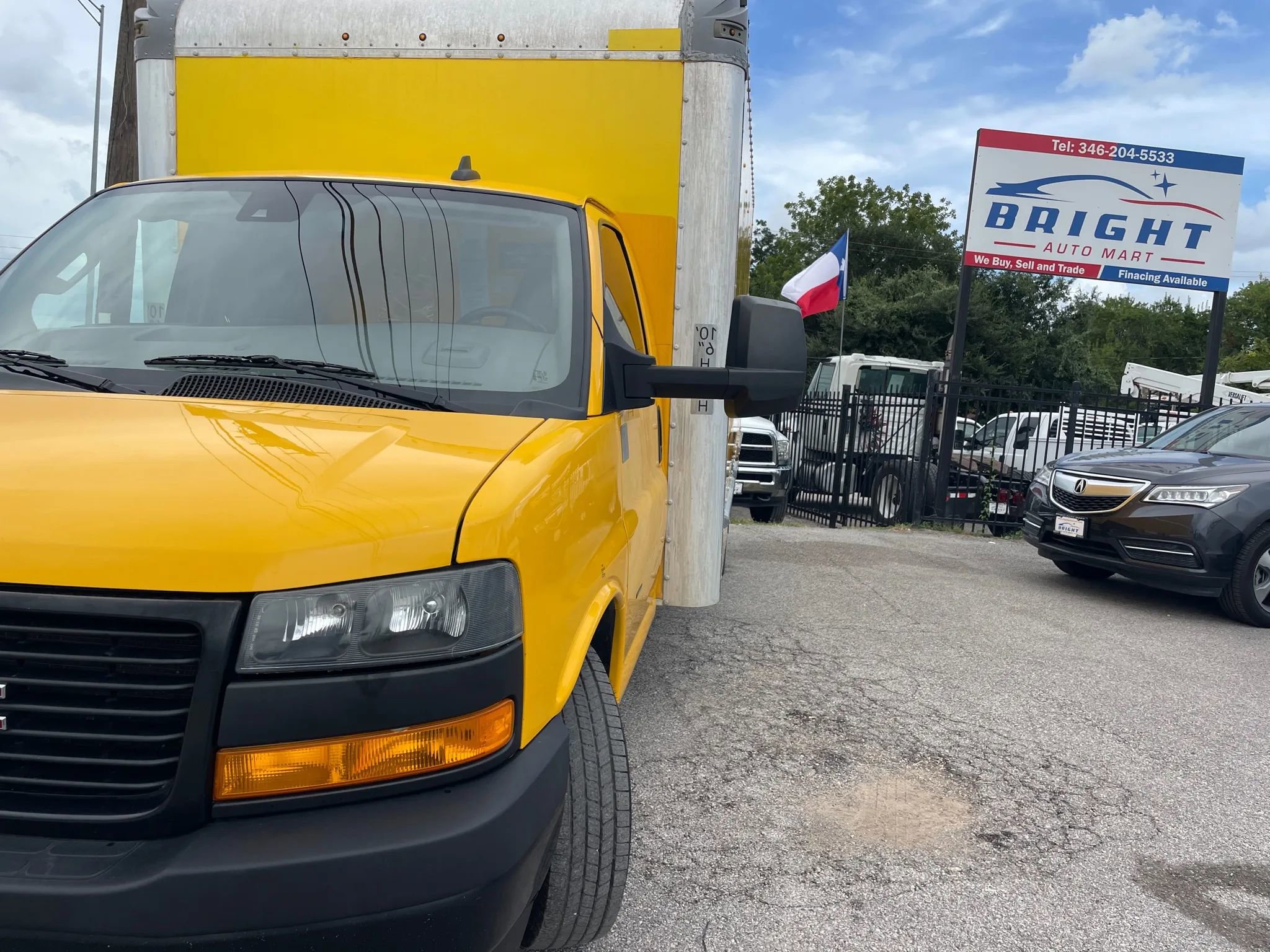 Used 2021 GMC Savana 3500 Extended w/ Power Convenience Package