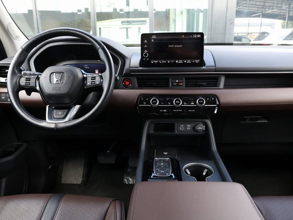 Used 2023 Honda Pilot Elite image 24