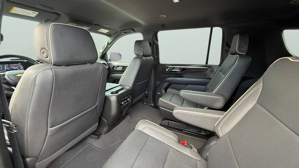Certified 2025 Chevrolet Suburban Premier AWD/4WD image 28