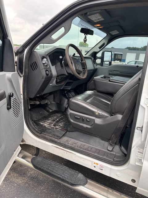 Used 2015 Ford F550 4x4 Crew Cab Super Duty image 7