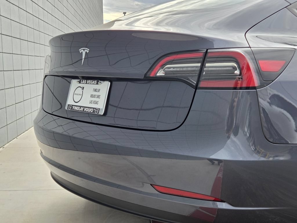 Used 2023 Tesla Model 3 Standard Range RWD image 11