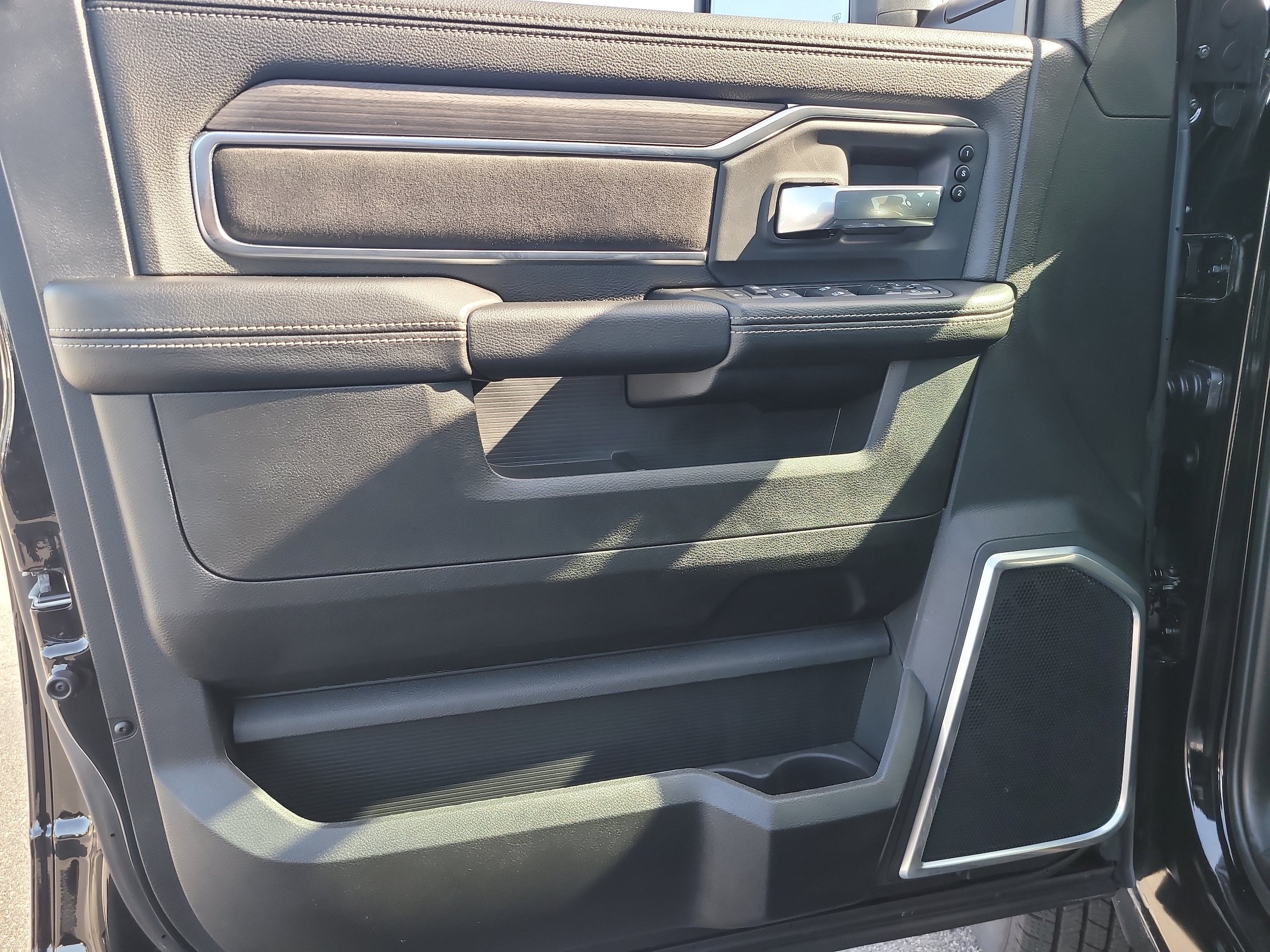 New 2026 RAM 3500 Laramie w/ Night Edition AWD/4WD image 12