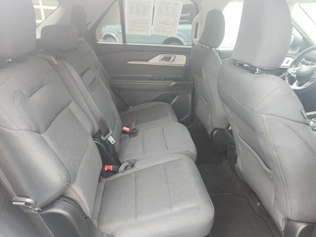 Used 2025 Ford Explorer Active image 14