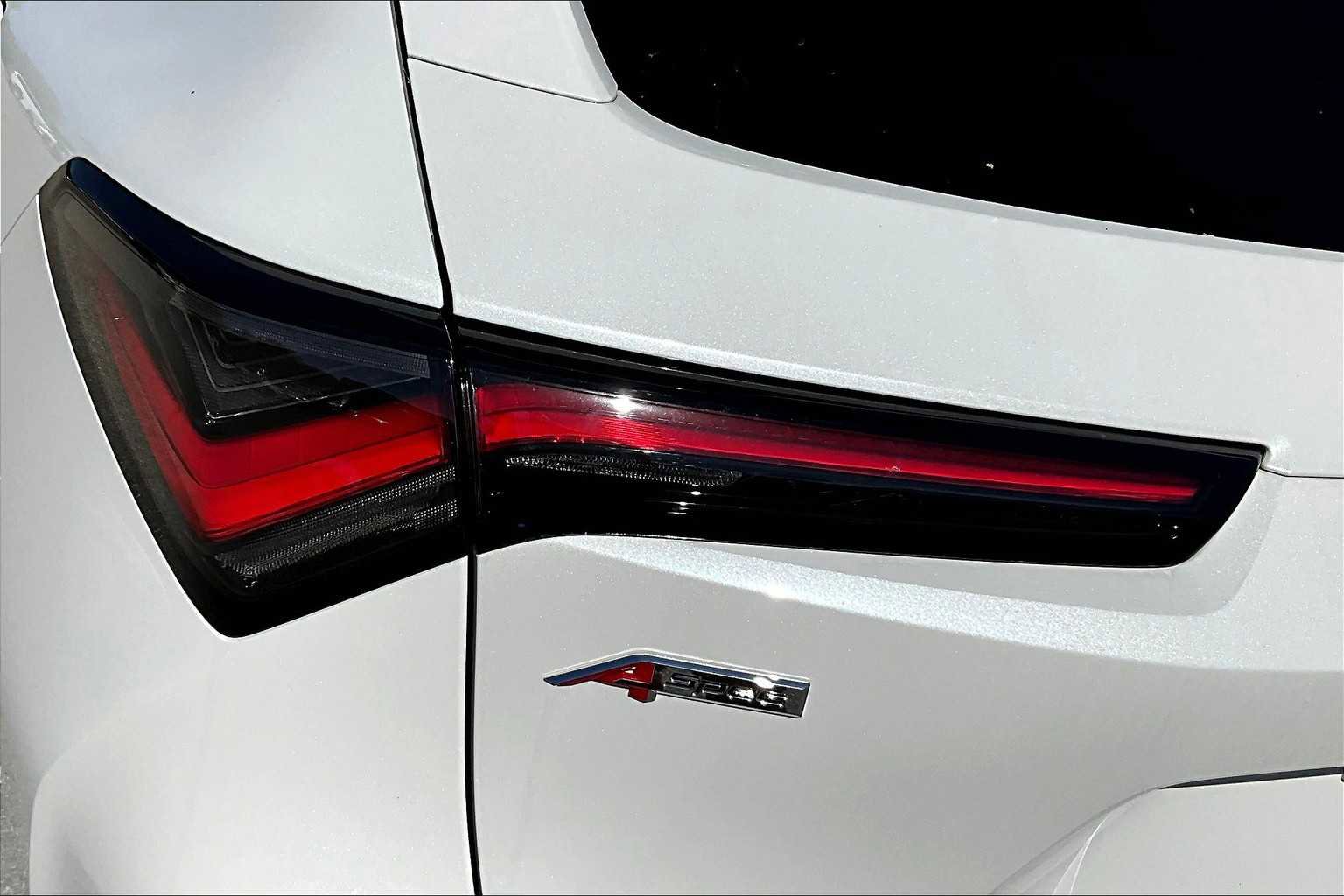 Certified 2025 Acura ADX A-Spec image 14