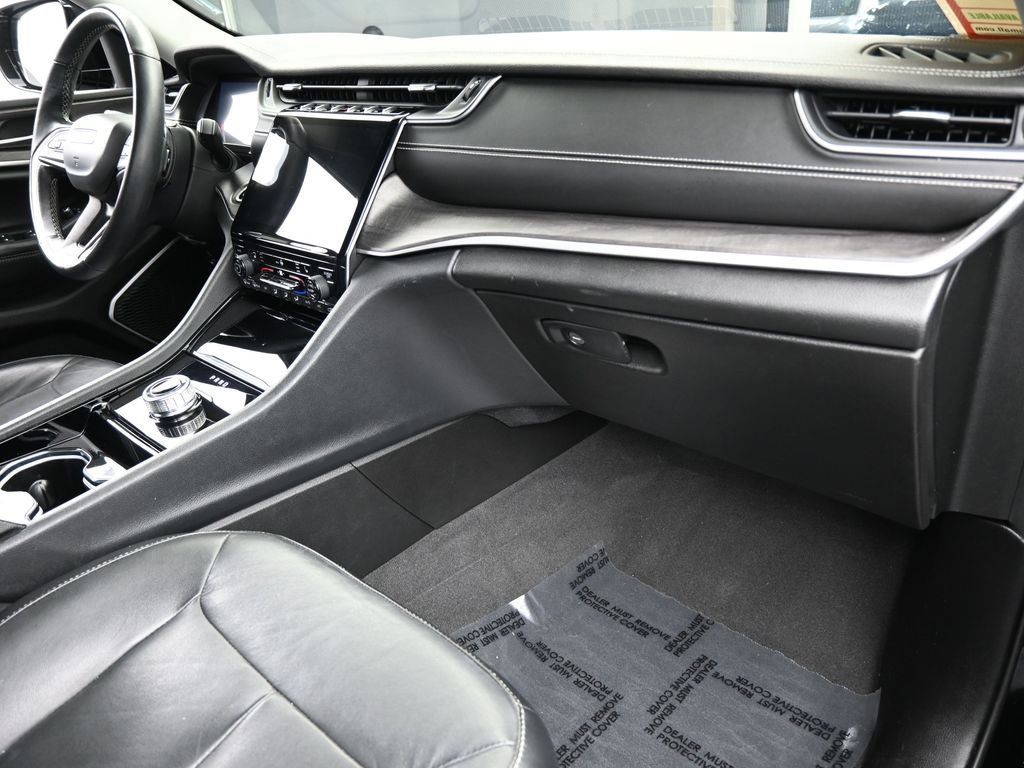 Used 2021 Jeep Grand Cherokee L Limited image 48