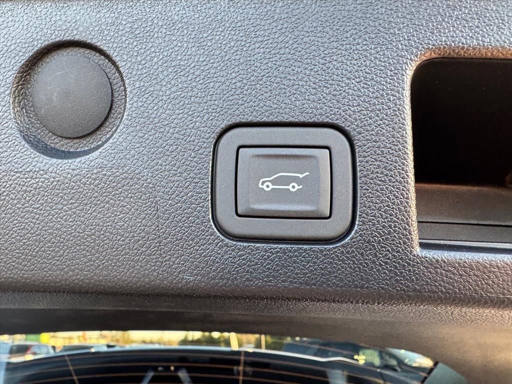 New 2026 Chevrolet Equinox ACTIV w/ Convenience Package III image 8