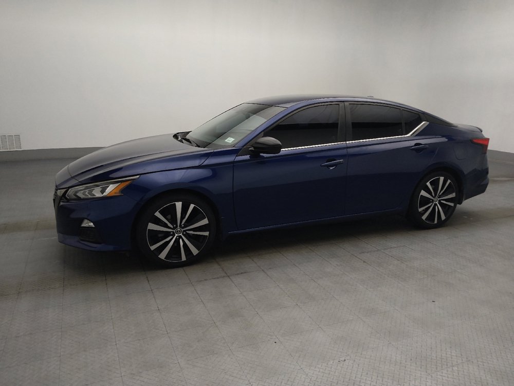 Used 2020 Nissan Altima 2.5 SR FWD image 2