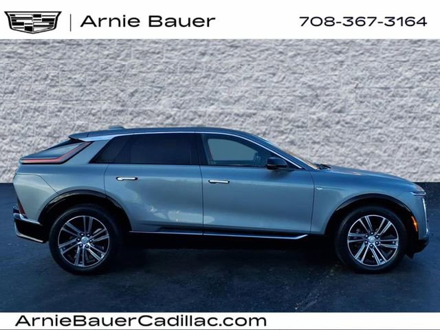 Certified 2024 Cadillac Lyriq Luxury image 4