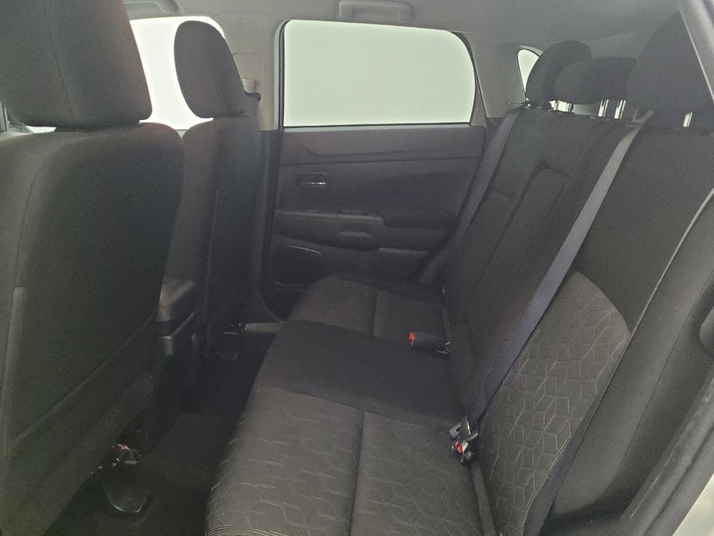 Used 2021 Mitsubishi Outlander Sport ES FWD image 18