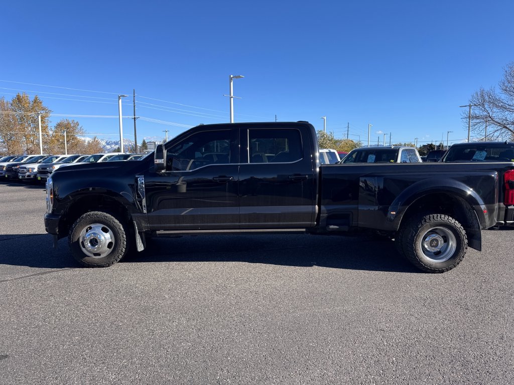 Used 2025 Ford F350 King Ranch AWD/4WD image 3