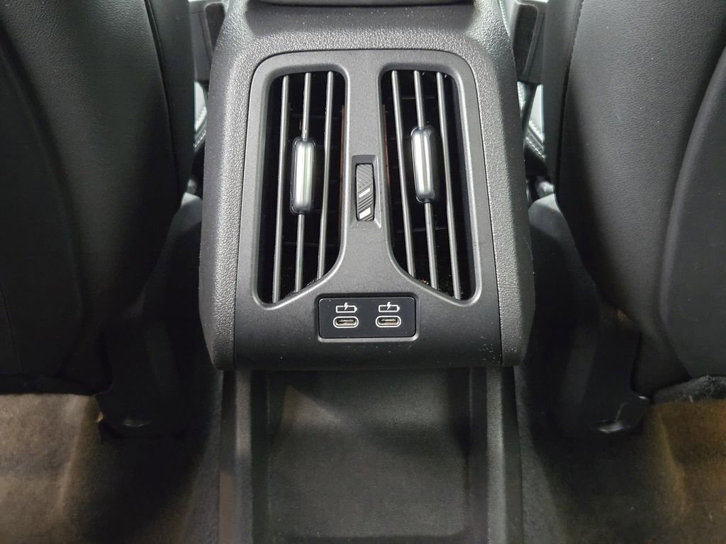 Used 2024 BMW X2 xDrive28i w/ Convenience Package image 35