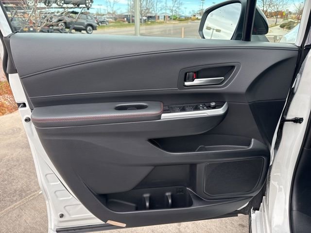 Used 2025 Toyota Sienna XSE image 11