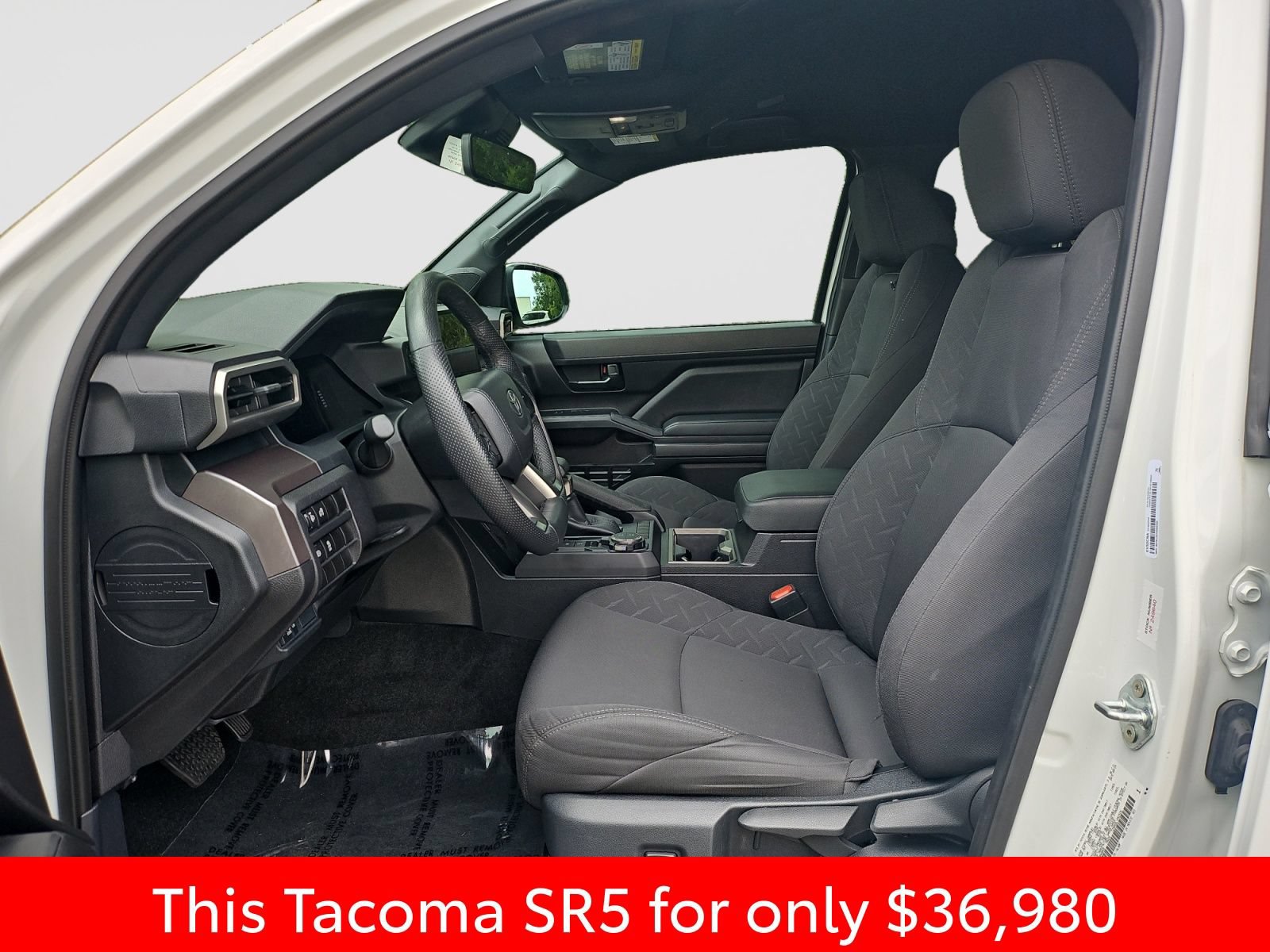 Used 2024 Toyota Tacoma SR5 AWD/4WD image 22