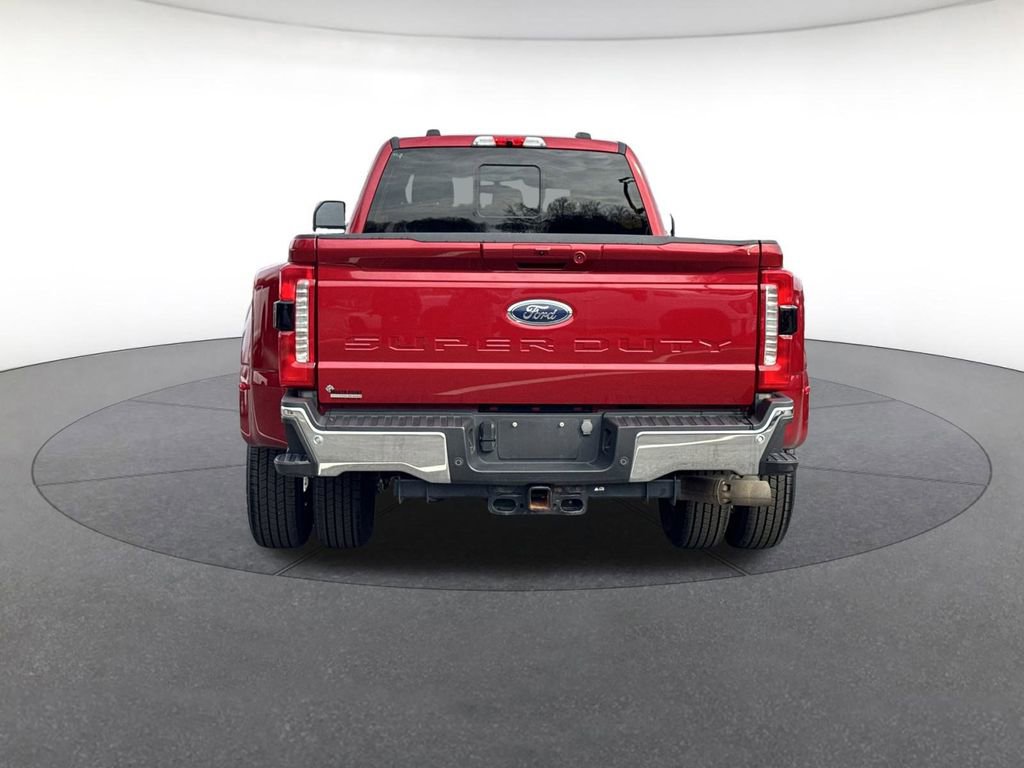 Used 2023 Ford F350 Lariat w/ Lariat Ultimate Package image 4