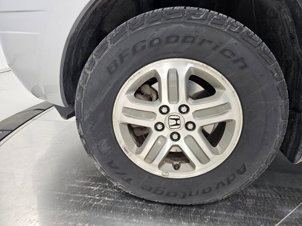 Used 2004 Honda Pilot EX image 10