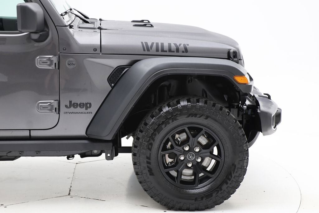 Used 2025 Jeep Wrangler Unlimited Sport AWD/4WD image 4