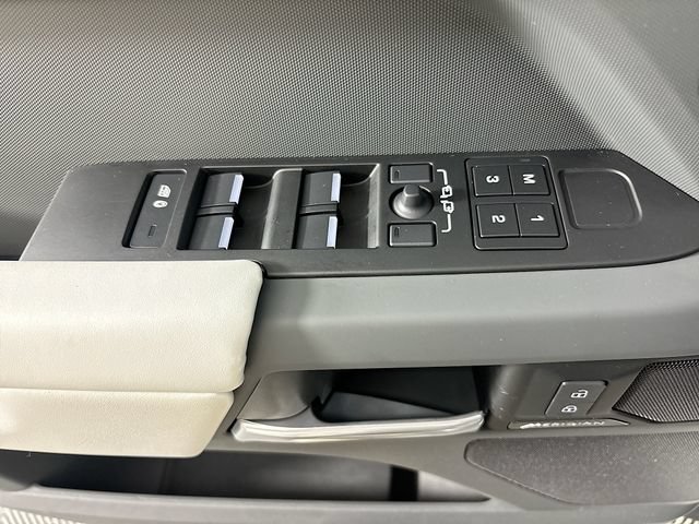 New 2025 Land Rover Defender 130 S AWD/4WD image 19