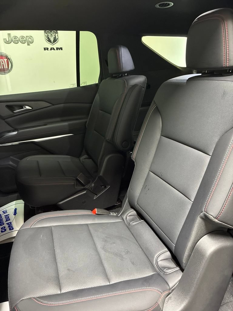 Used 2025 Chevrolet Traverse Z71 w/ Driver Confidence Package AWD/4WD image 17
