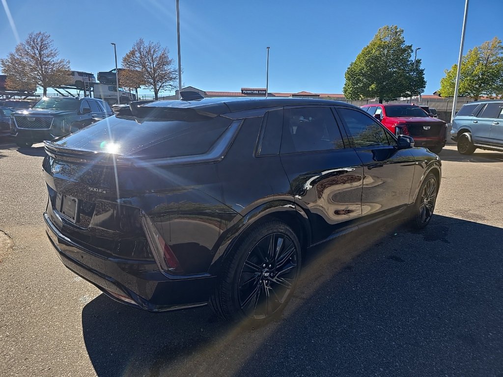 Used 2024 Cadillac Lyriq Sport w/ Nappa Leather Package AWD/4WD image 5