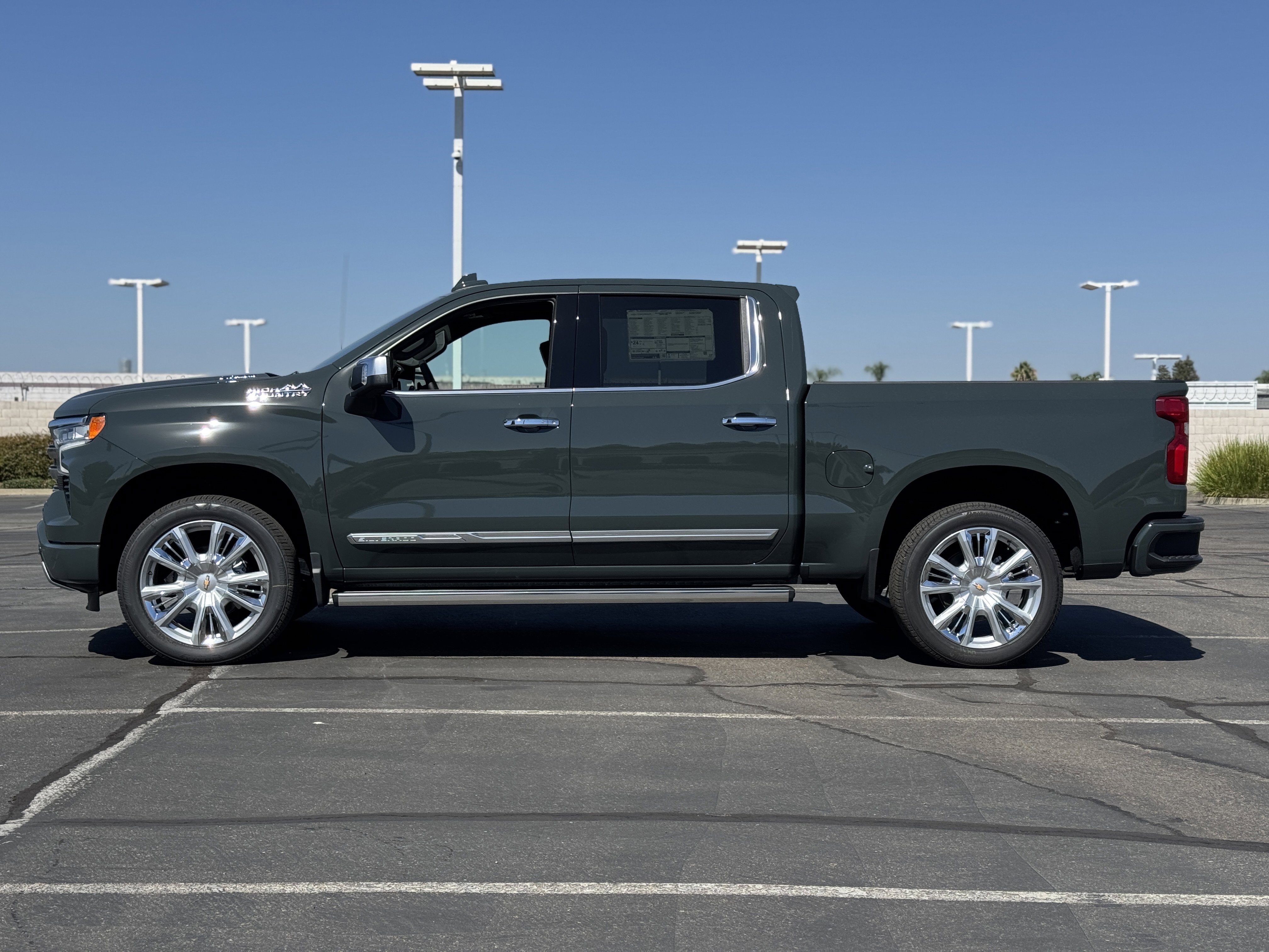 New 2026 Chevrolet Silverado 1500 High Country image 4