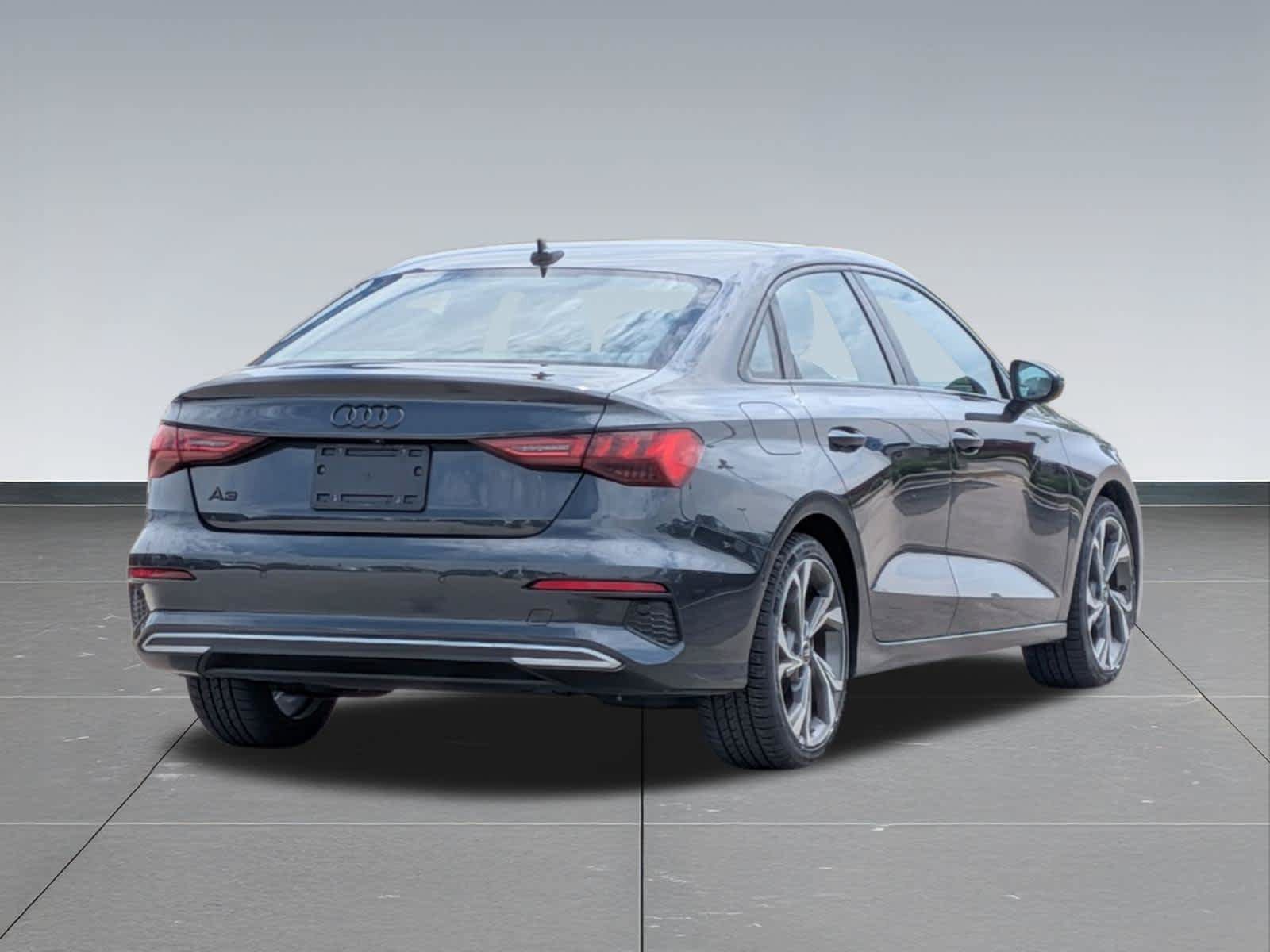 Used 2023 Audi A3 2.0T Premium Plus w/ Premium Plus Package FWD image 5