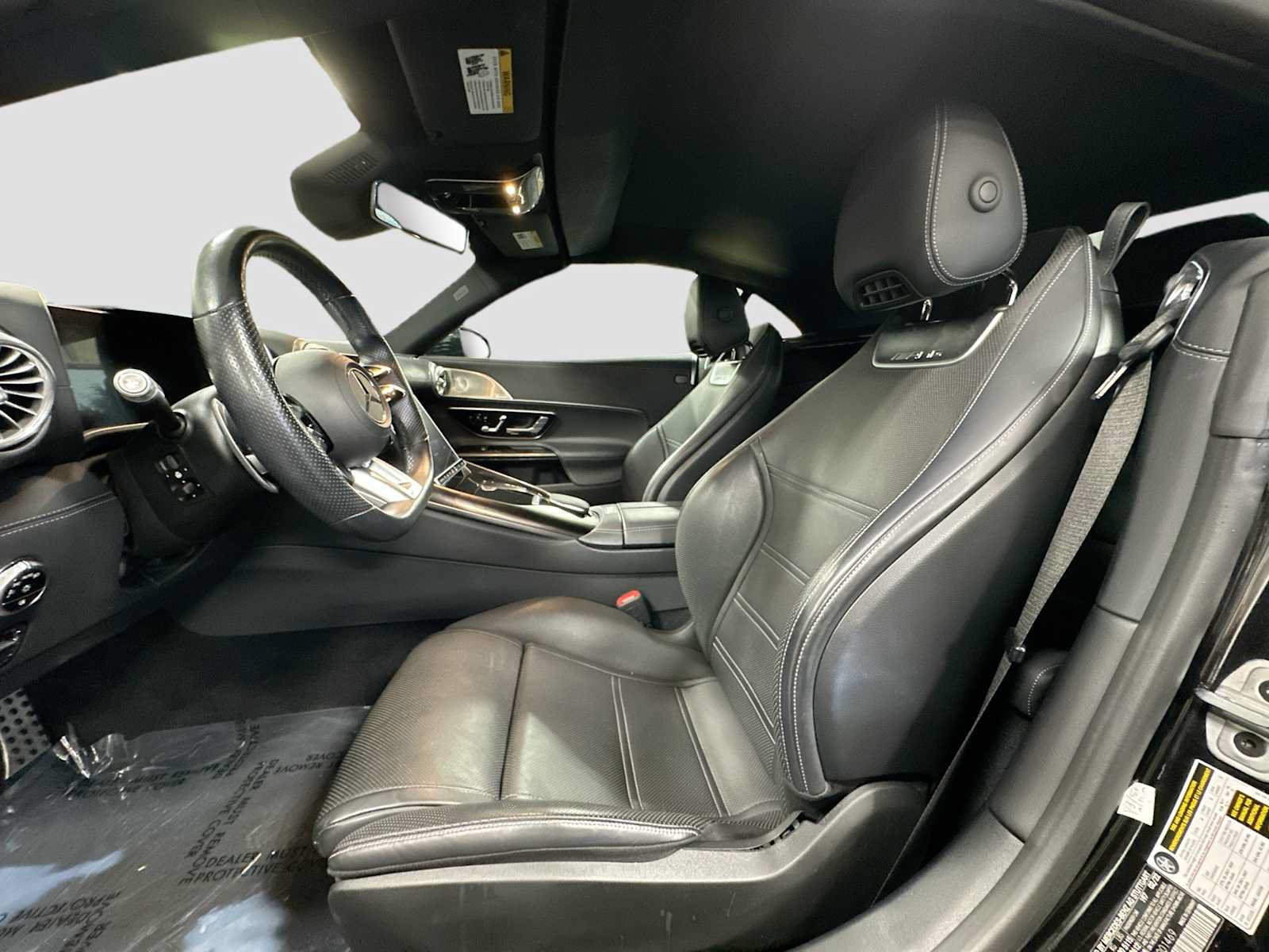 Used 2022 Mercedes-Benz SL 55 AMG 4MATIC w/ Driver Assistance Package image 22