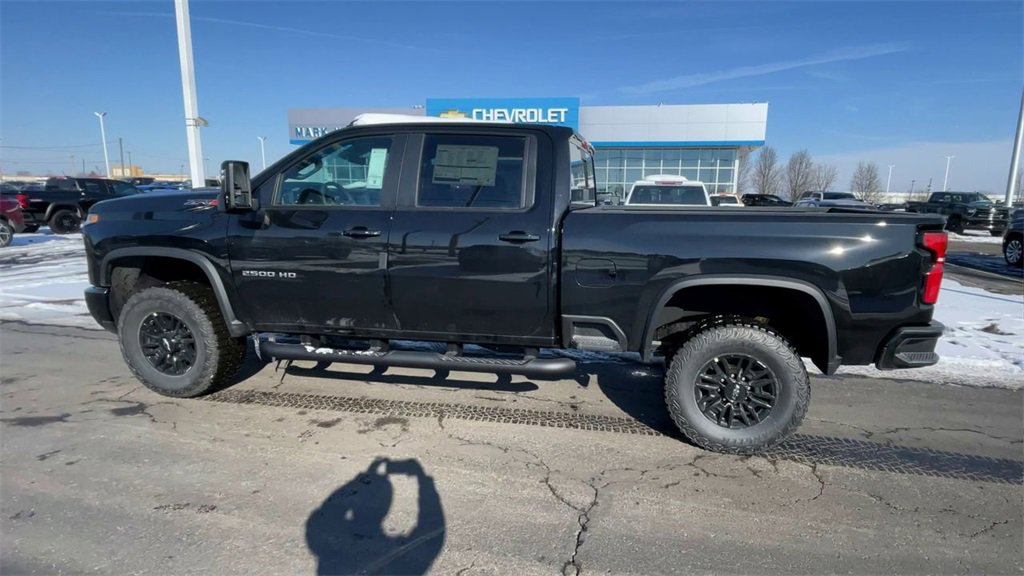 New 2026 Chevrolet Silverado 2500 ZR2 image 7