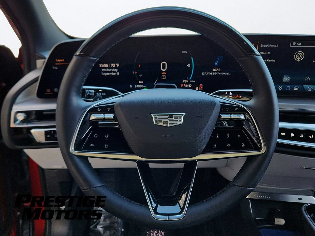 Used 2024 Cadillac Lyriq Sport AWD/4WD image 15