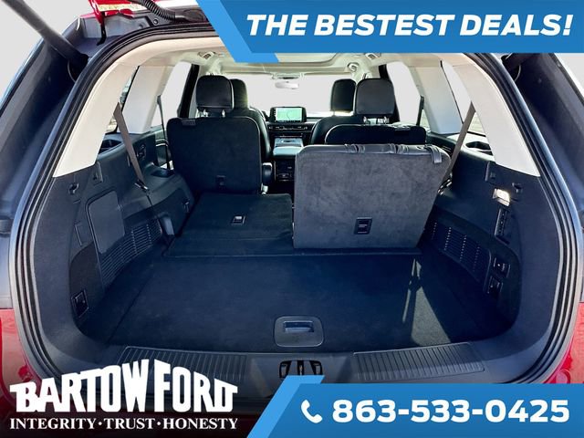 Used 2025 Lincoln Aviator 2WD w/ Jet Appearance Package image 24