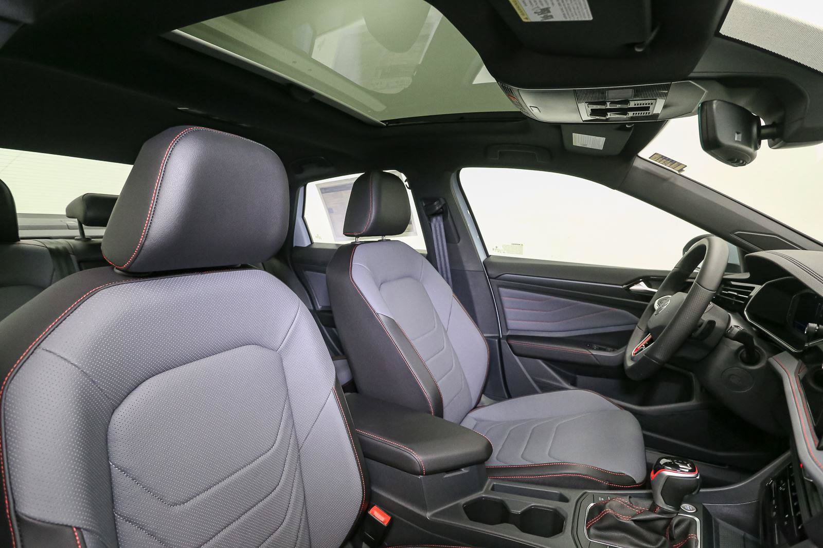 New 2026 Volkswagen Jetta GLI Autobahn FWD image 14