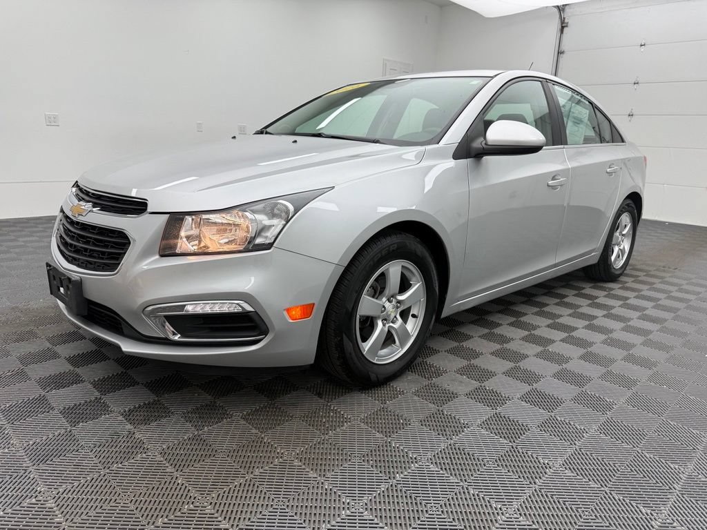 Used 2016 Chevrolet Cruze LT FWD image 13
