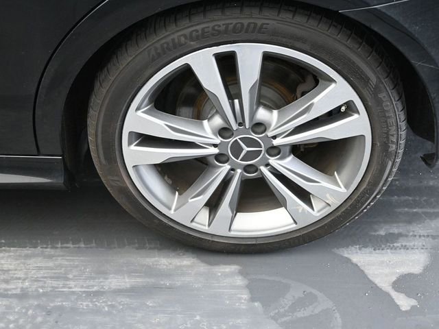 Used 2016 Mercedes-Benz E 350 4MATIC Sedan image 11