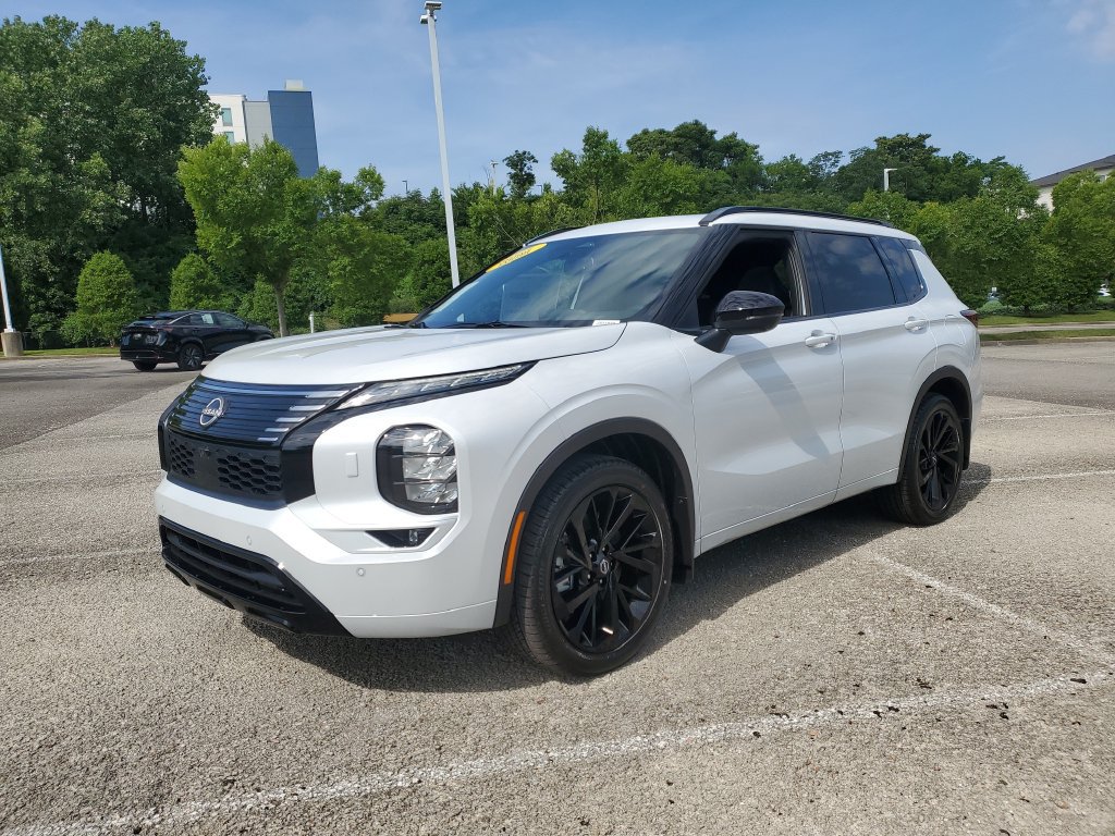 New 2026 Nissan Rogue Platinum AWD/4WD image 2