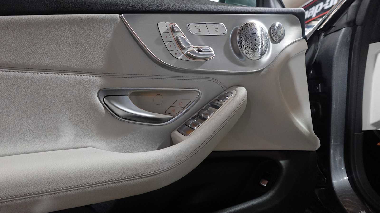 Used 2017 Mercedes-Benz C 300 Cabriolet image 36