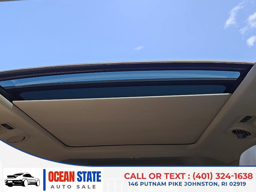 Used 2020 Ford Explorer Platinum w/ Premium Technology Package image 23