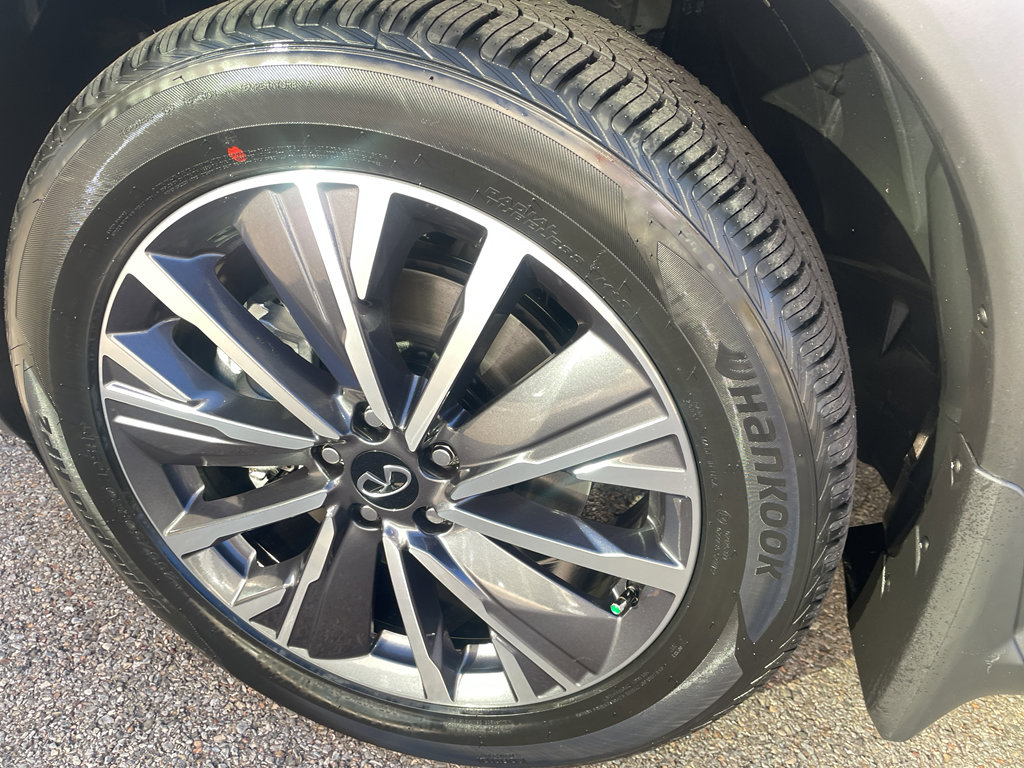 New 2026 INFINITI QX60 Luxe image 15